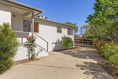  905 Loma Ct, El Cajon, CA 92020 - Photo 33