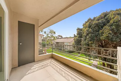  7405 Charmant Dr #2322, San Diego, CA 92122 - Photo 25