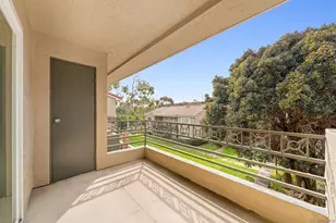 7405 Charmant Dr, San Diego, CA 92122 - Photo 25