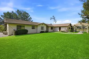 15976 Eagle View Ln, Valley Center, CA 92082 - Photo 5