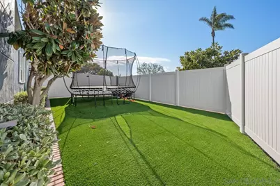  800 3rd St, Coronado, CA 92118 - Photo 17