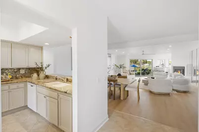  135 S S Sierra Ave #6, Solana Beach, CA 92075 - Photo 13