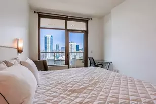 700 W E St, San Diego, CA 92101 - Photo 29