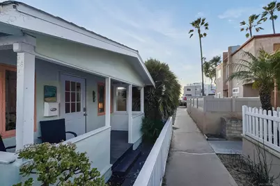  809 Sunset Ct, San Diego, CA 92109 - Photo 1