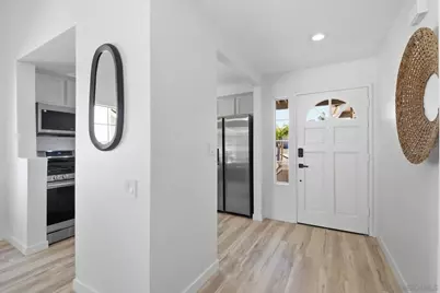  13366 Tiverton Road, San Diego, CA 92130 - Photo 5