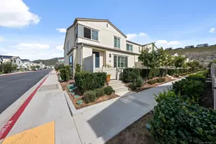 303 Citrine Trails, Fallbrook, CA 92028 - Photo 5