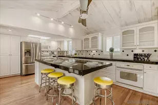 5617 Taft Ave, La Jolla, CA 92037 - Photo 11