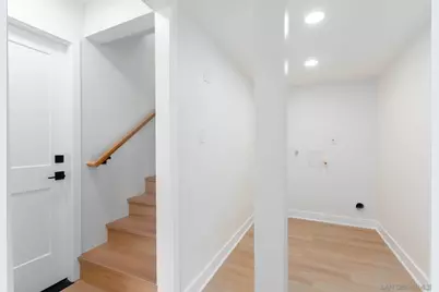  361 E E Indian Rock Rd, Vista, CA 92084 - Photo 23