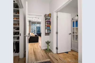  800 The Mark Lane #2104, San Diego, CA 92101 - Photo 23