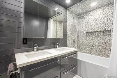  3129 Bremerton Pl, La Jolla, CA 92037 - Photo 13