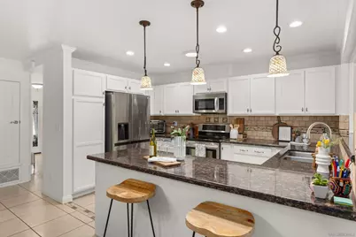  985 San Pablo Dr, San Marcos, CA 92078 - Photo 7