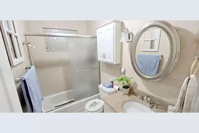  5136 N Saint Malo Ave, Covina, CA 91722 - Photo 13