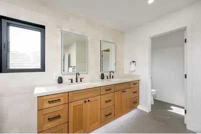  3434 Talbot St, San Diego, CA 92106 - Photo 15