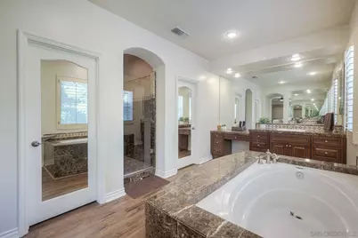  993 Hawthorne Creek Dr, Chula Vista, CA 91914 - Photo 27