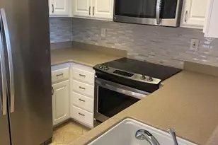 2250 Camino De La Reina, San Diego, CA 92108 - Photo 3