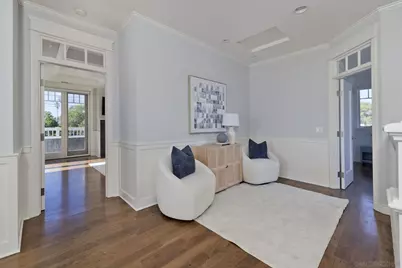  740 Coronado Ave, Coronado, CA 92118 - Photo 17