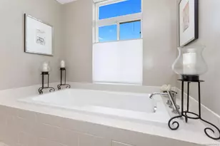 301 Mission Ave, Oceanside, CA 92054 - Photo 39