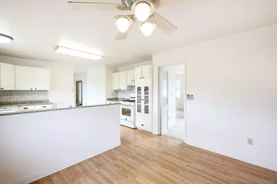  221 Colina Ter, Vista, CA 92084 - Photo 17