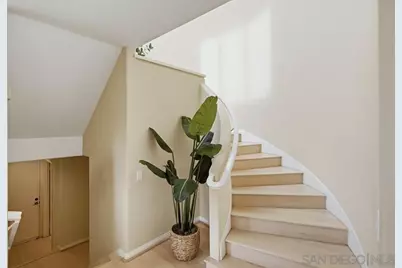  1547 Caminito Solidago, La Jolla, CA 92037 - Photo 7