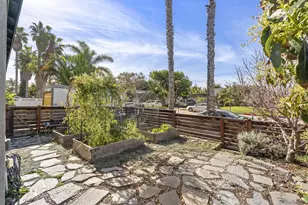 2003 Ebers St, San Diego, CA 92107 - Photo 3