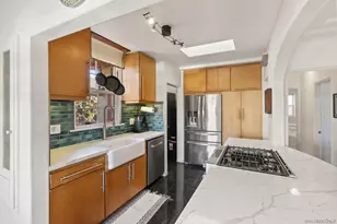 2003 Ebers St, San Diego, CA 92107 - Photo 15