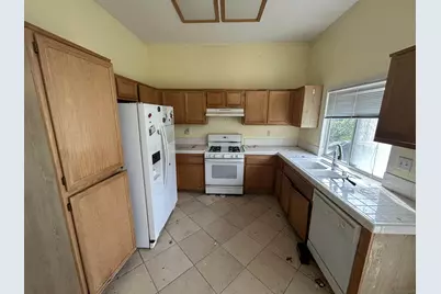  505 Portico Dr, Oceanside, CA 92058 - Photo 5