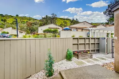  5571 Adobe Falls Rd #D, San Diego, CA 92120 - Photo 3