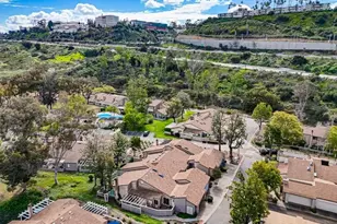 5571 Adobe Falls Rd, San Diego, CA 92120 - Photo 51