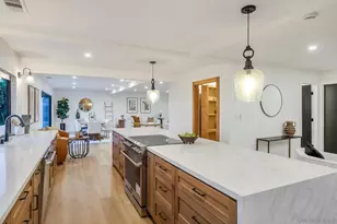 5777 Desert View Dr, La Jolla, CA 92037 - Photo 21