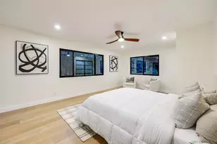 5777 Desert View Dr, La Jolla, CA 92037 - Photo 31