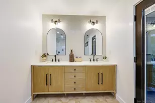 5777 Desert View Dr, La Jolla, CA 92037 - Photo 27