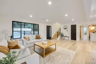 5777 Desert View Dr, La Jolla, CA 92037 - Photo 11