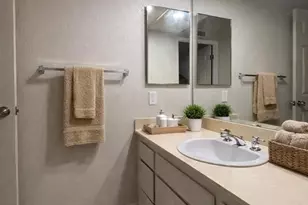 672 Chateau Pl, Escondido, CA 92029 - Photo 17