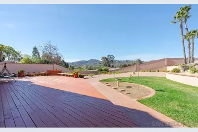  672 Chateau Place, Escondido, CA 92029 - Photo 23