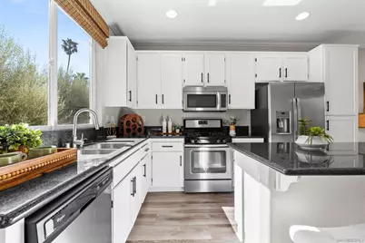  1307 Terracina Ln, San Diego, CA 92103 - Photo 15