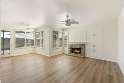  6927 Wildrose Ter, Carlsbad, CA 92011 - Photo 11