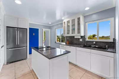  2360 Torrey Pines Rd #28, La Jolla, CA 92037 - Photo 11