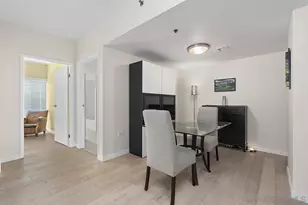 425 W Beech St, San Diego, CA 92101 - Photo 19