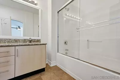  550 Park Blvd #2604, San Diego, CA 92101 - Photo 31