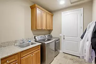 232 Calle Florecita, Escondido, CA 92029 - Photo 17