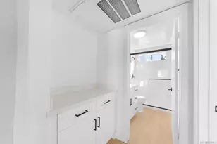 1030 Robinson Ave, San Diego, CA 92103 - Photo 17