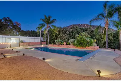  24427 Del Amo Rd, Ramona, CA 92065 - Photo 9