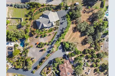  28373 Cavalier Ct, Escondido, CA 92026 - Photo 5