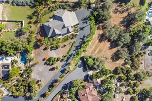 28373 Cavalier Ct, Escondido, CA 92026 - Photo 5