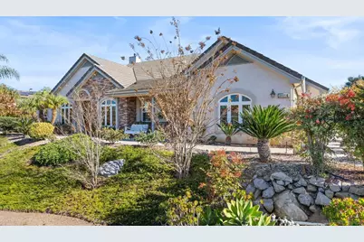  28373 Cavalier Ct, Escondido, CA 92026 - Photo 15