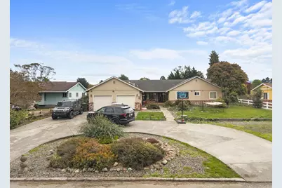  1297 Atterberry Ln, Fortuna, CA 95540 - Photo 1