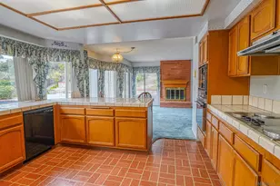 12970 La Tortola, San Diego, CA 92129 - Photo 9