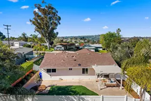 5219 Gaylord Dr, San Diego, CA 92117 - Photo 15