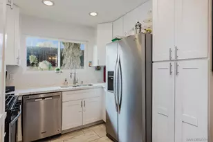 10214 Michala Pl, Santee, CA 92071 - Photo 11