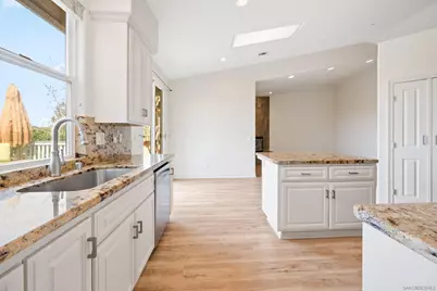  1580 Alta Vista Dr, Vista, CA 92084 - Photo 15